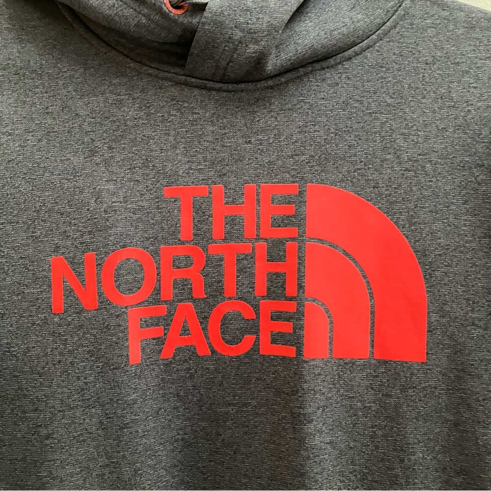 The North Face Half Dome Hoodie Gray Red Men’s  M Pullover Activewear Outdoor - Picture 2 of 11